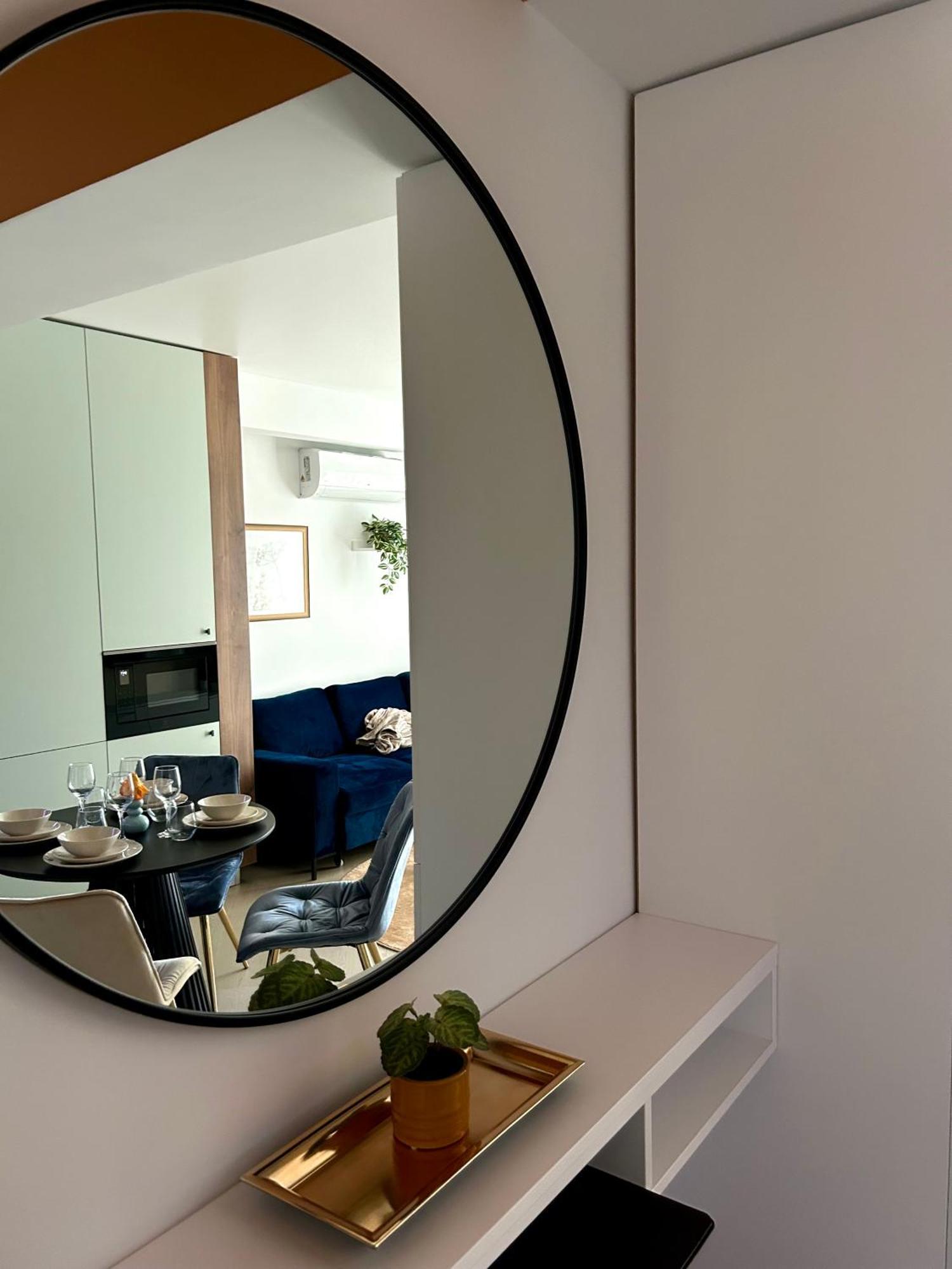 Exclusive With Private Parking & Balcony - 01 Appartamento Bucarest